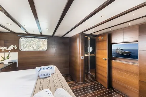 Semaya Yacht Charter, photograph 11