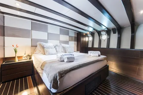 Semaya Yacht Charter, photograph 2