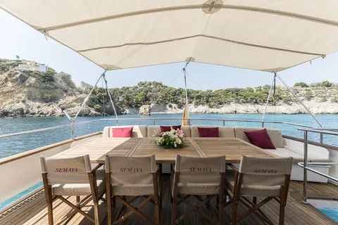 Semaya Yacht Charter, photograph 8
