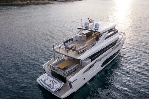 Semela Yacht Charter, photograph 3