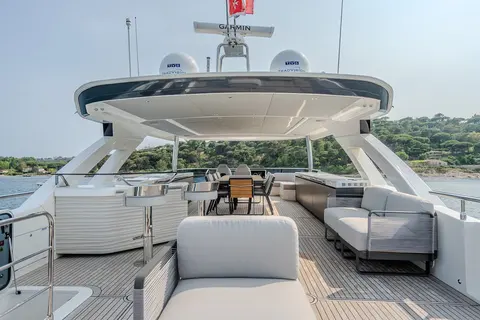 Semela Yacht Charter, photograph 7