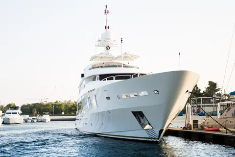 Sensation Yacht Charter in Dubai, photograph 2