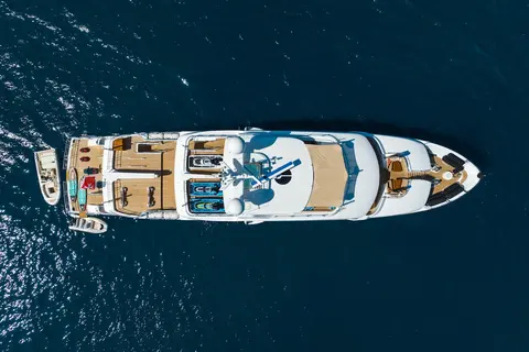 Serenity Yacht Charter, photograph 11