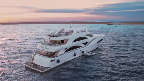 Seven Spices Yacht Charter, photograph 3