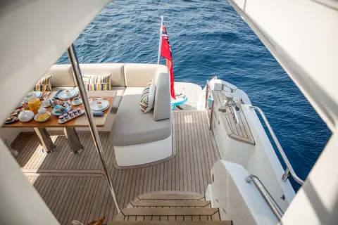 Shawlife Yacht Charter, photograph 7