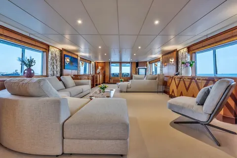 Sheergold Yacht Charter, photograph 10