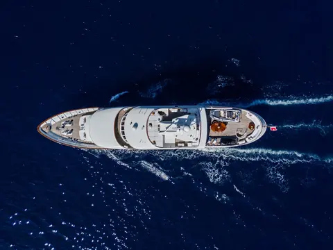 Sheergold Yacht Charter, photograph 7