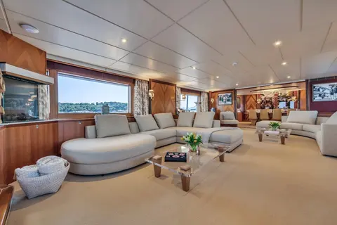 Sheergold Yacht Charter, photograph 9