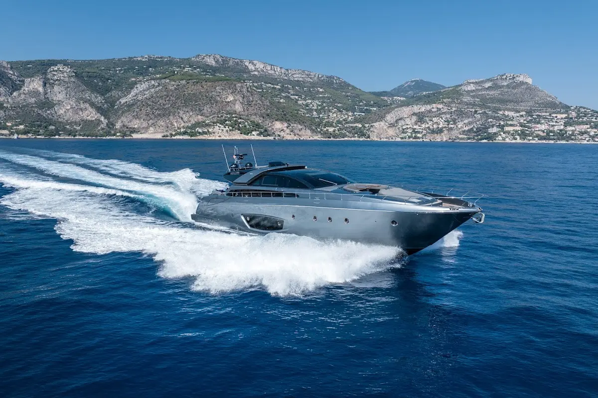 Silver Breeze Yacht Charter