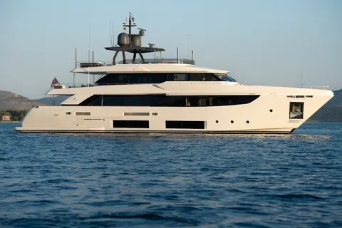 SK Yacht Charter, photograph 4