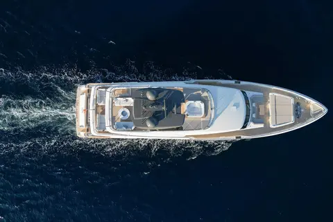SK Yacht Charter, photograph 6