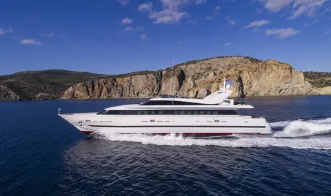Sole DI Mare Yacht Charter, photograph 3