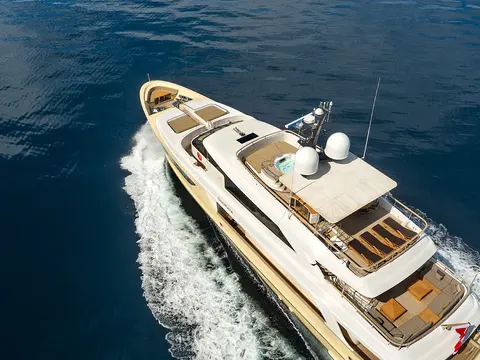 Souraya Yacht Charter, photograph 10