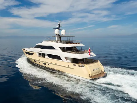 Souraya Yacht Charter, photograph 6
