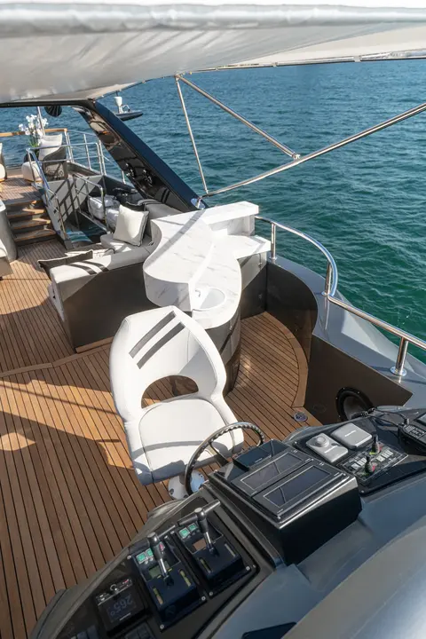 Spectre Yacht Charter in Dubai, photograph 12