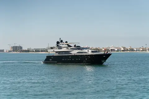 Spectre Yacht Charter in Dubai, photograph 2