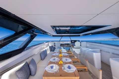 Spica Yacht Charter, photograph 10