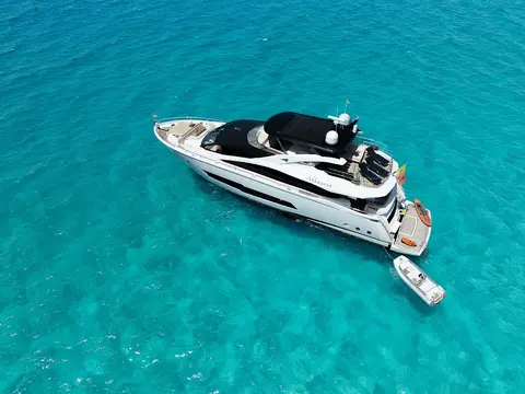 Stardust OF Mary Yacht Charter, photograph 2
