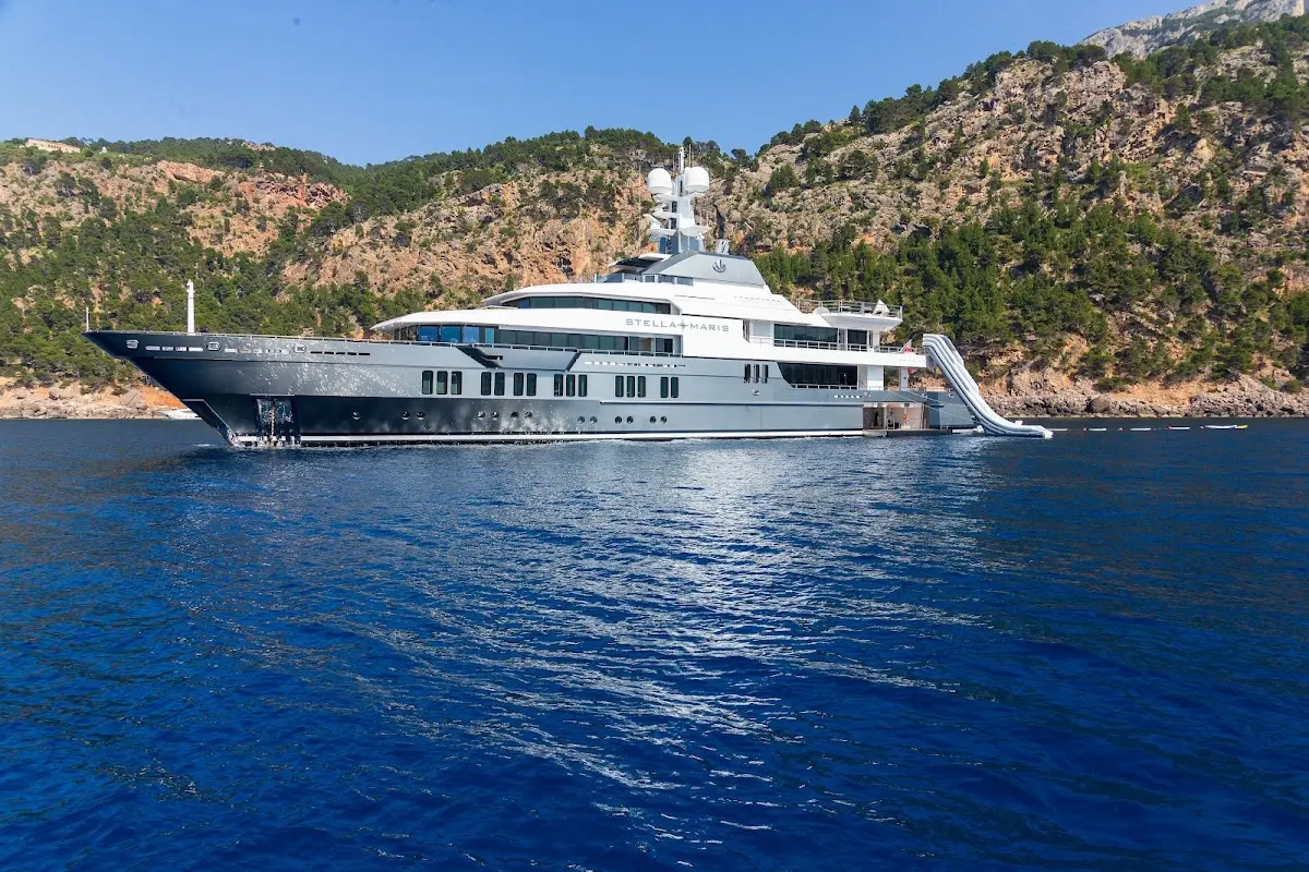 Stella Maris Yacht Charter