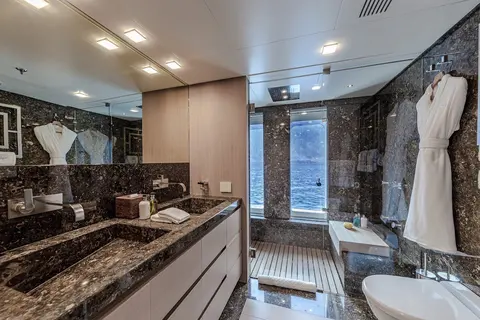 Stella Maris Yacht Charter, photograph 3