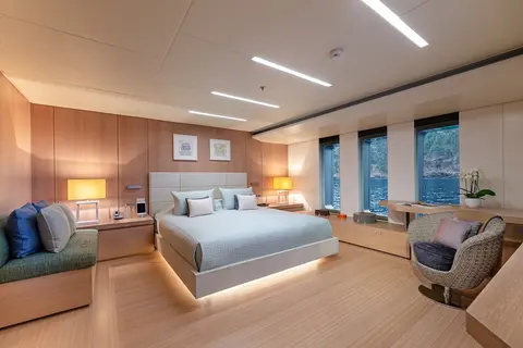 Stella Maris Yacht Charter, photograph 4