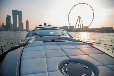 Straga Yacht Charter in Dubai, photograph 11