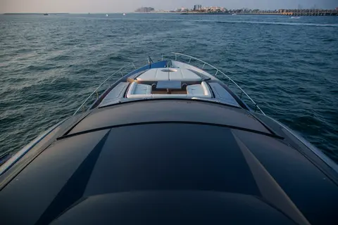 Straga Yacht Charter in Dubai, photograph 12