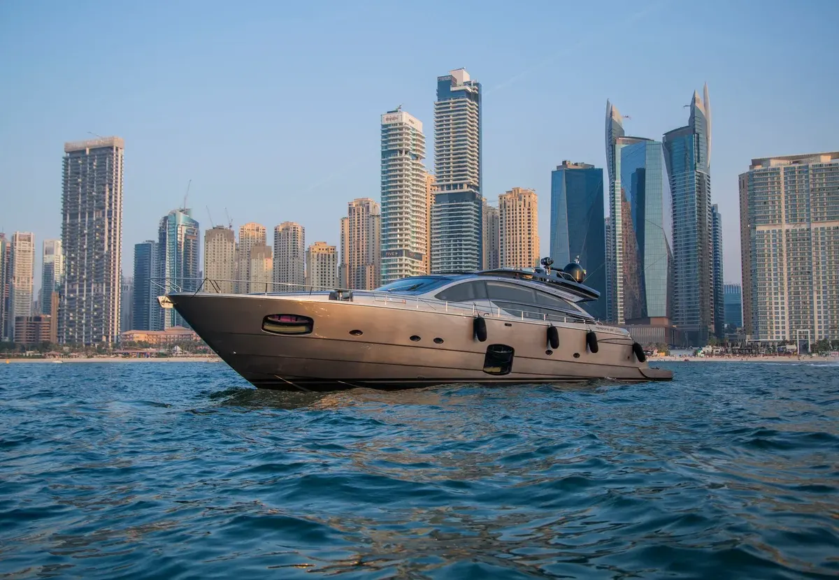 Straga Yacht Charter in Dubai