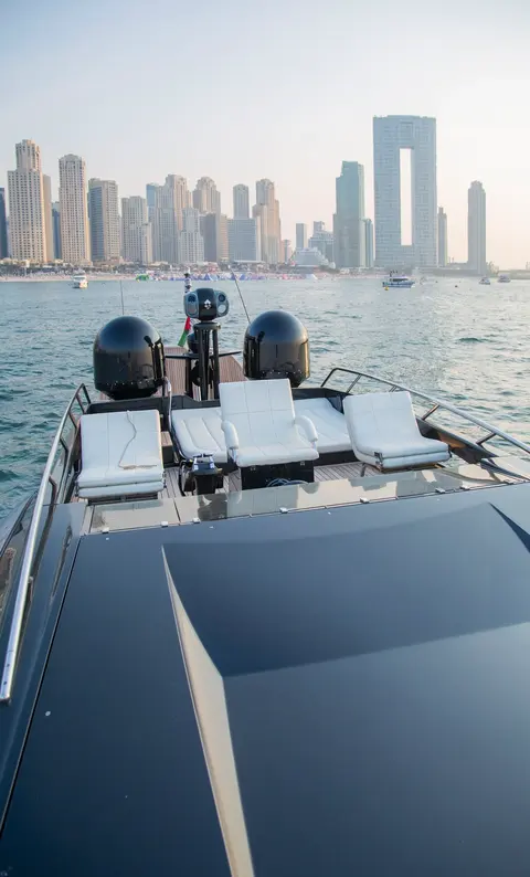 Straga Yacht Charter in Dubai, photograph 8