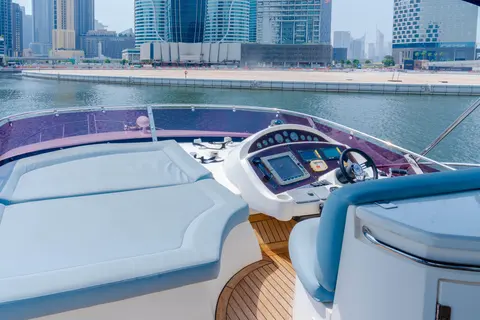 Sunseeker Manhattan 60 Yacht for Sale, photograph 10