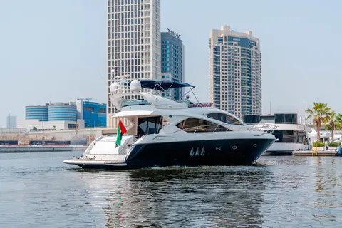 Sunseeker Manhattan 60 Yacht for Sale, photograph 4