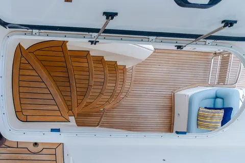Sunseeker Manhattan 60 Yacht for Sale, photograph 7