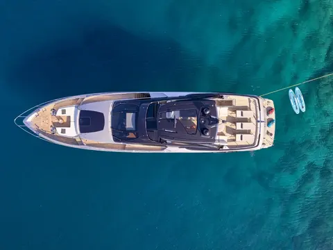 Sylia Yacht Charter, photograph 12