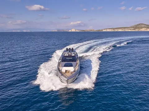 Sylia Yacht Charter, photograph 6