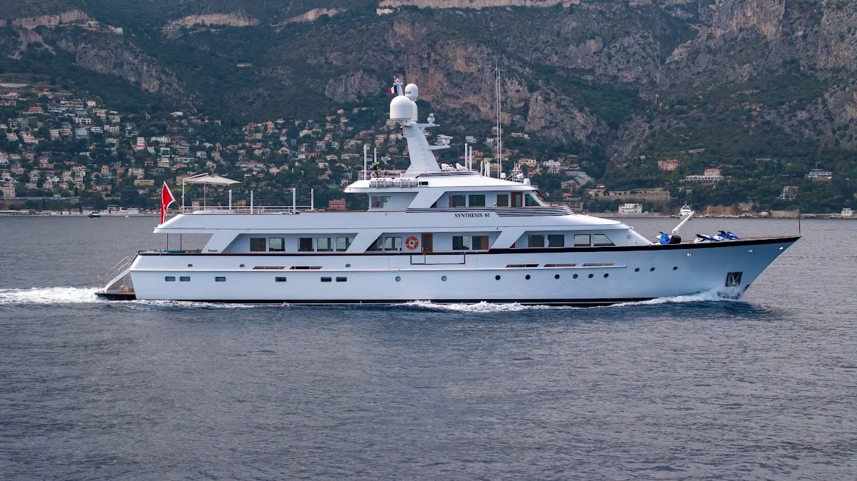 Synthesis 66 Yacht Charter