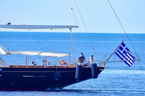 Tamarita Yacht Charter, photograph 12