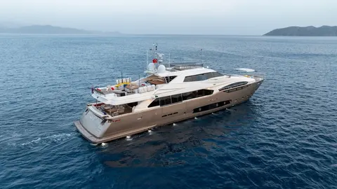 Thalyssa Yacht Charter, photograph 10