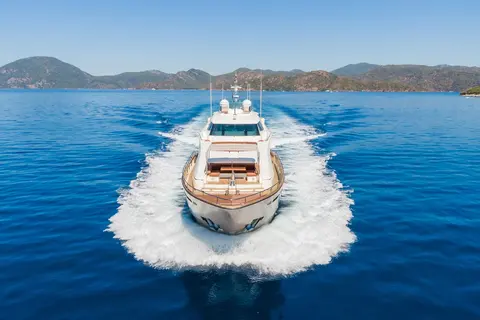 Thalyssa Yacht Charter, photograph 4