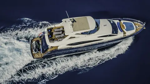 The Best Way Yacht Charter, photograph 2