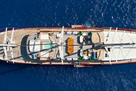 The Langley Yacht Charter, photograph 11