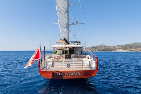 The Langley Yacht Charter, photograph 8