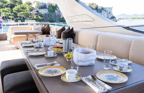 The Palm Yacht Charter, photograph 11