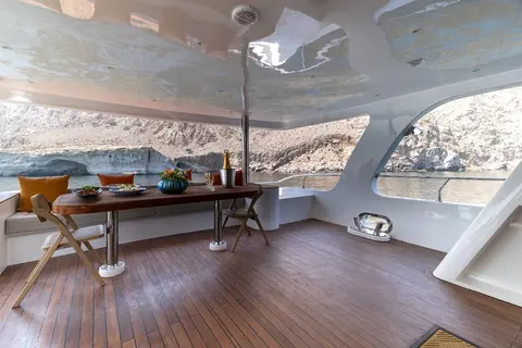 The Vision Yacht Charter, photograph 12