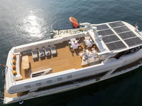 The Vision Yacht Charter, photograph 7