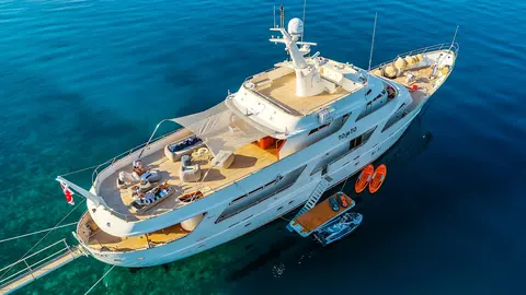 TO JE TO Yacht Charter, photograph 5