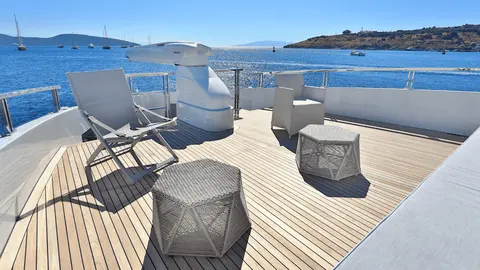 Ukiel Yacht Charter, photograph 6