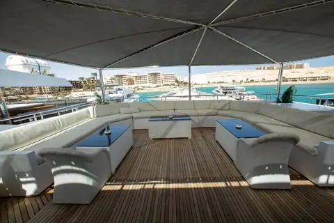 Yachtiano Yacht Charter, photograph 6