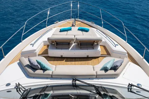 Zen Vibes Yacht Charter, photograph 11