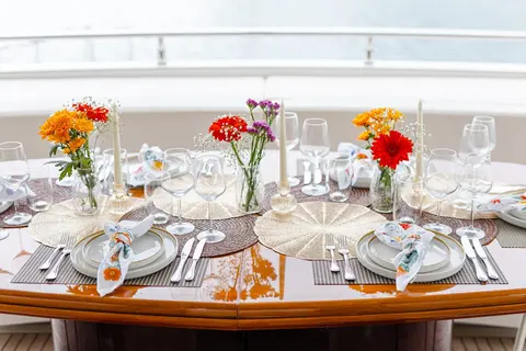 Zen Yacht Charter, photograph 10