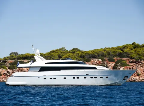 Zen Yacht Charter, photograph 2